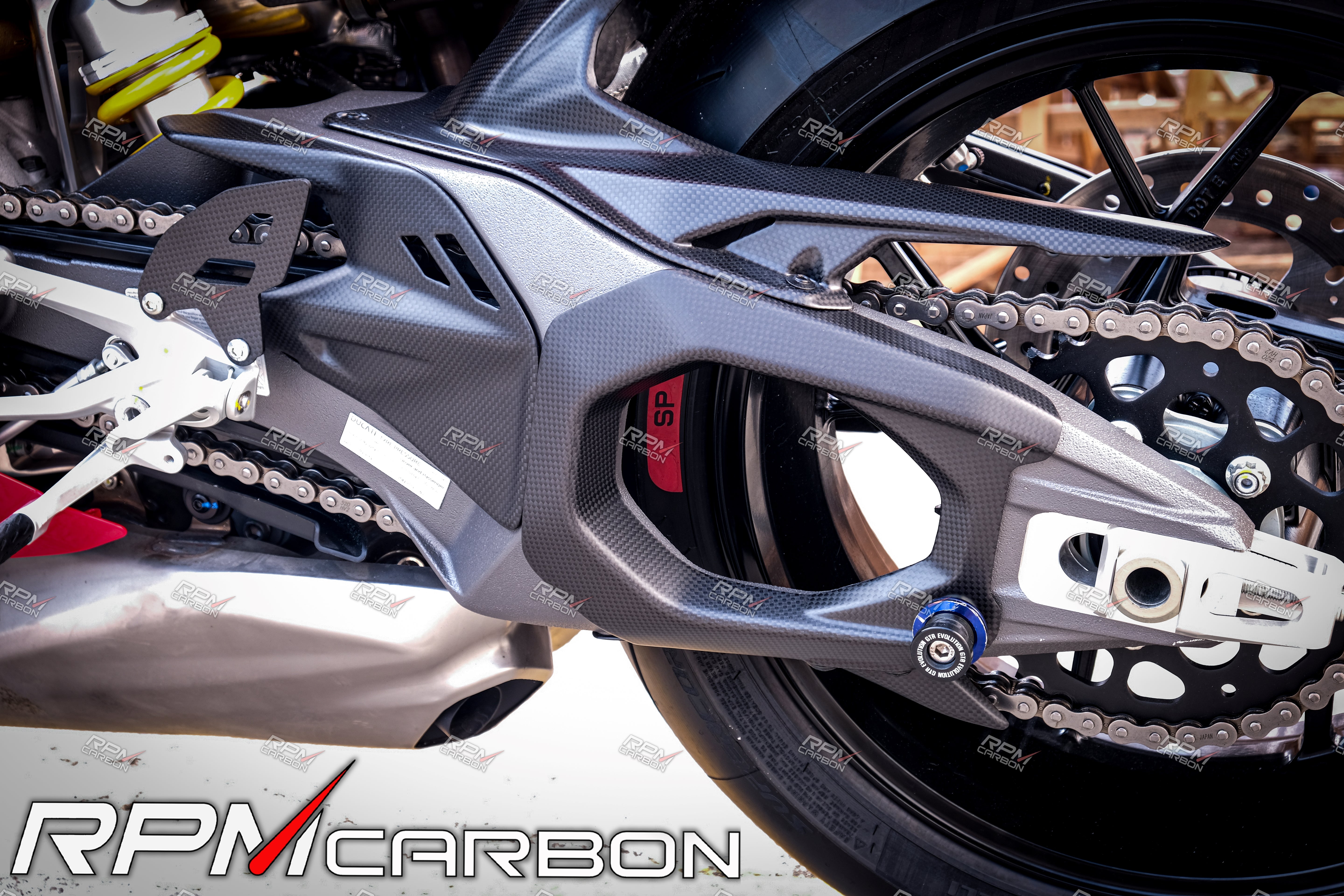 Ducati Panigale V4 Carbon Swingarm Cover Left (DP Version)