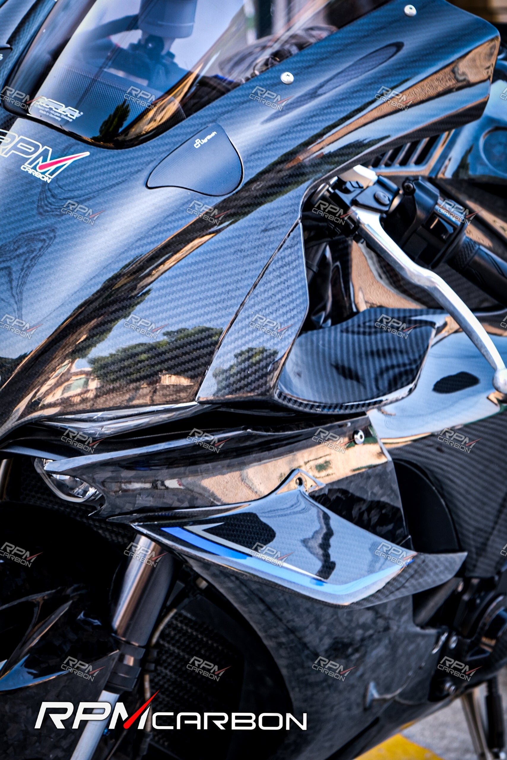 Yamaha R1/R1M Carbon Fiber Dashboard Side Panels