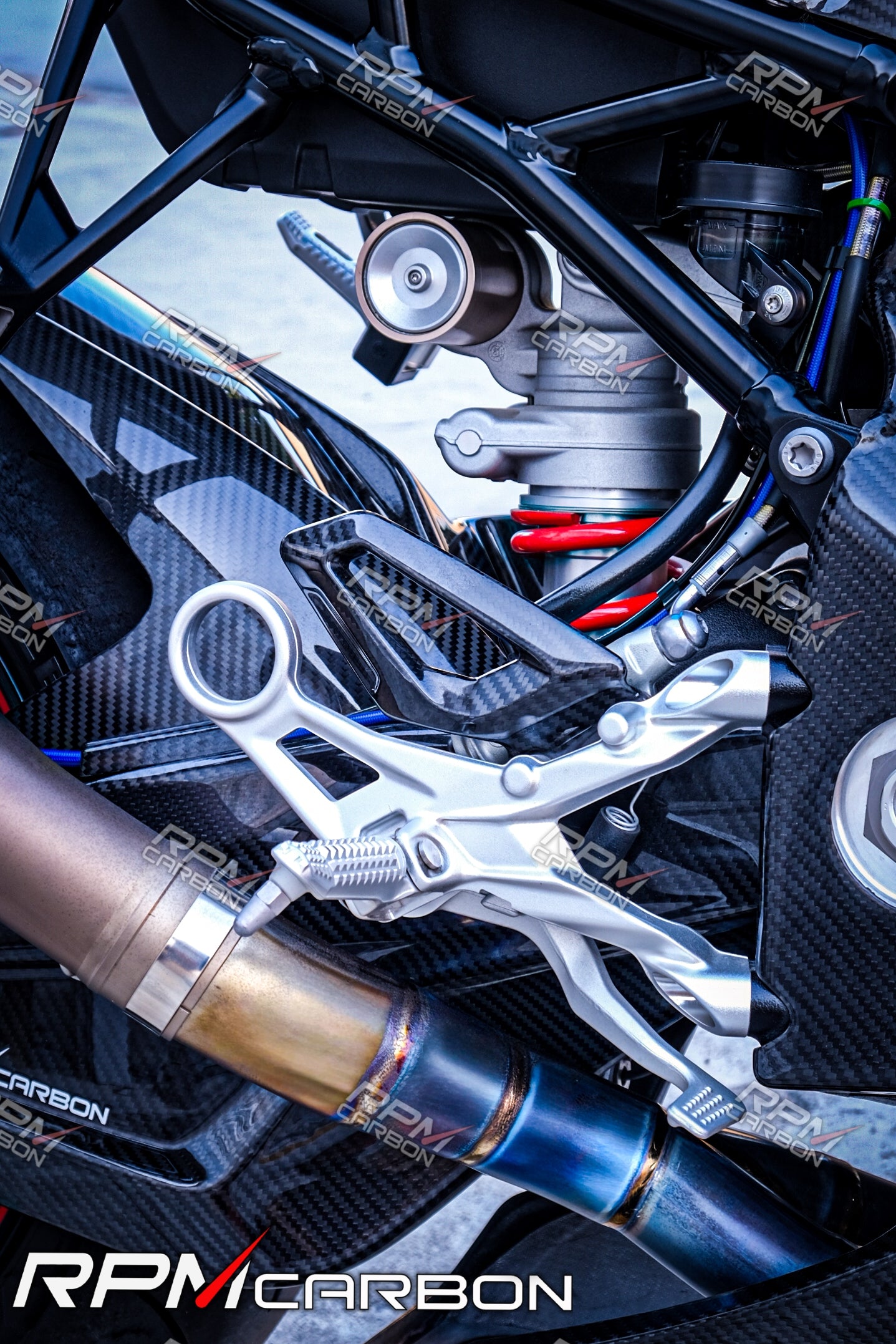 BMW S1000RR Carbon Fiber Heel Guards