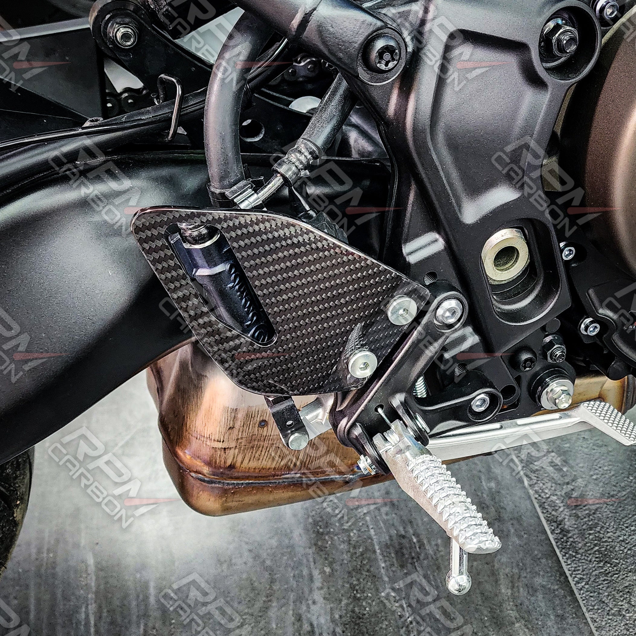 Yamaha XSR900 2022+ Carbon Fiber Heel Guards