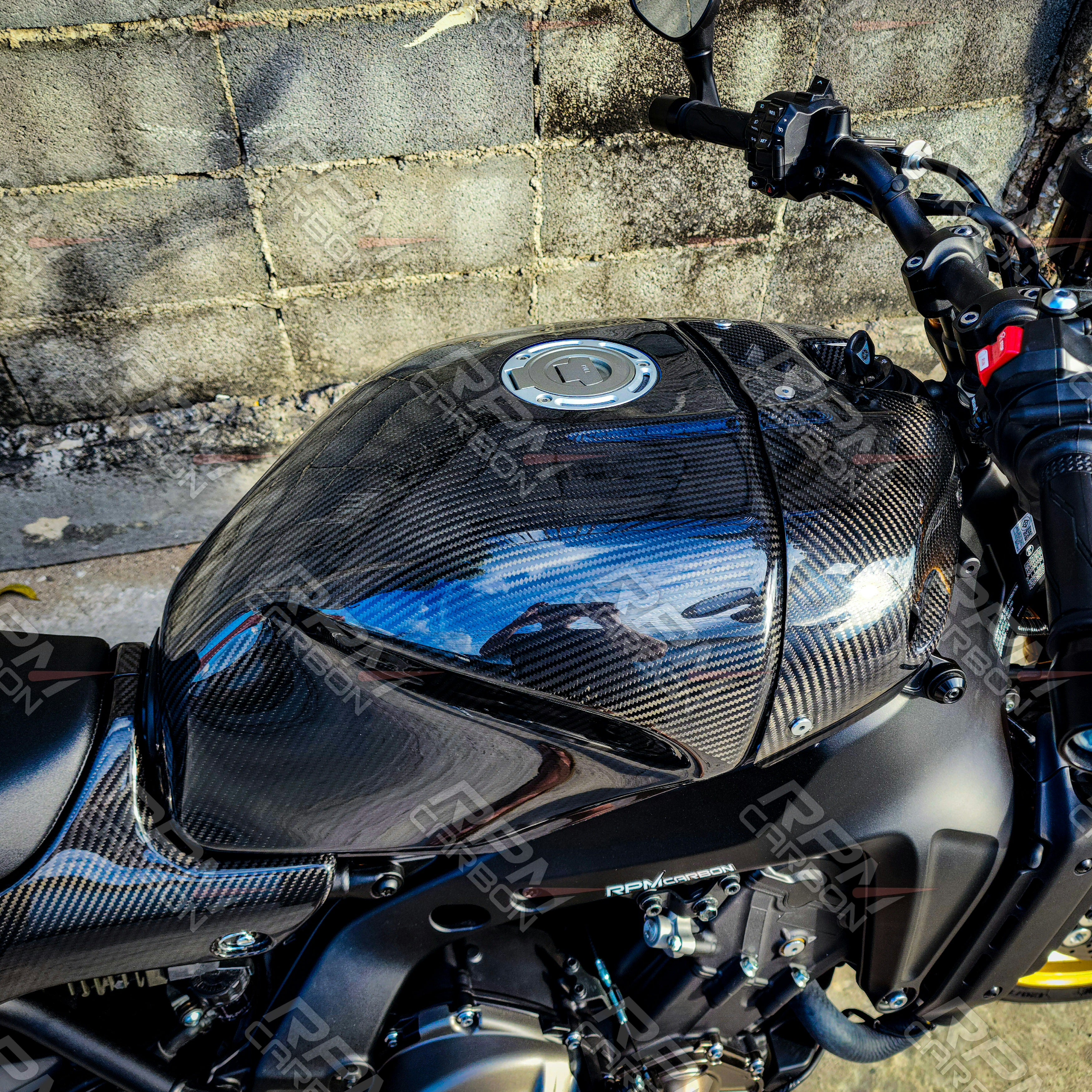 Yamaha XSR900 2022+ Carbon Fiber Full Tank Cover