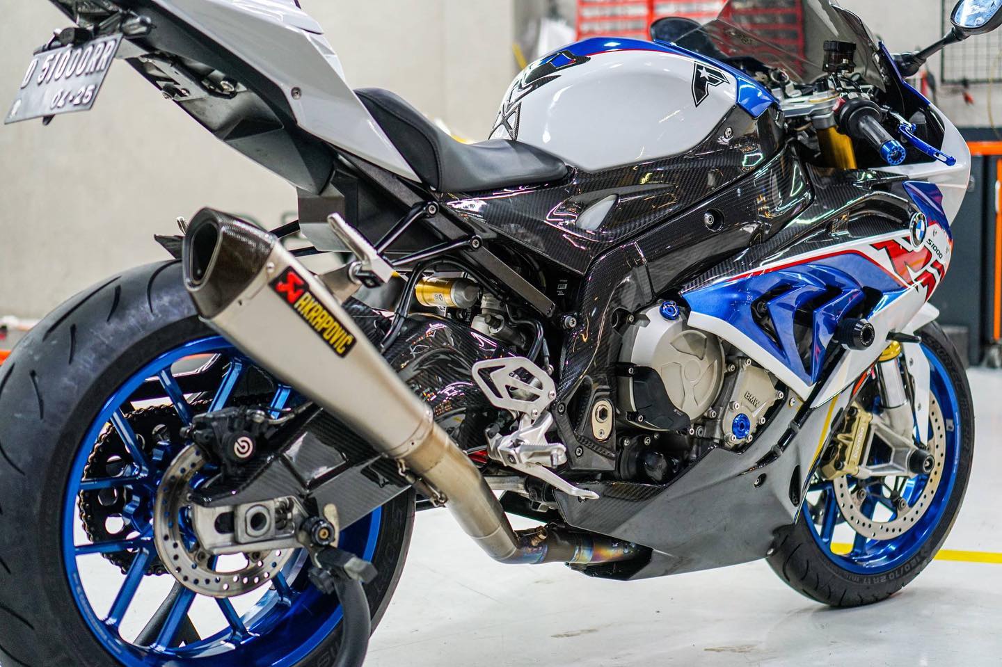 BMW S1000RR Carbon Fiber Lower Side Fairings