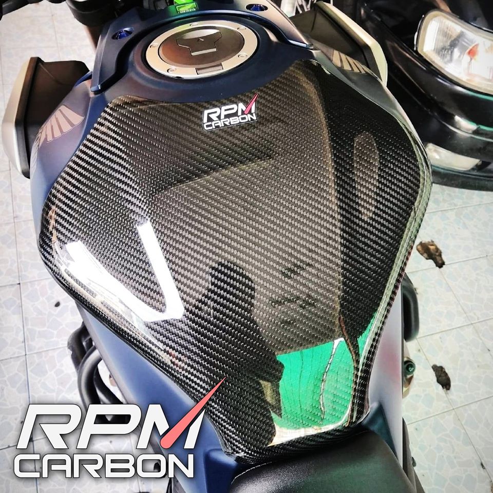 Honda CBR650R / CB650R Carbon Tank Cover Protector