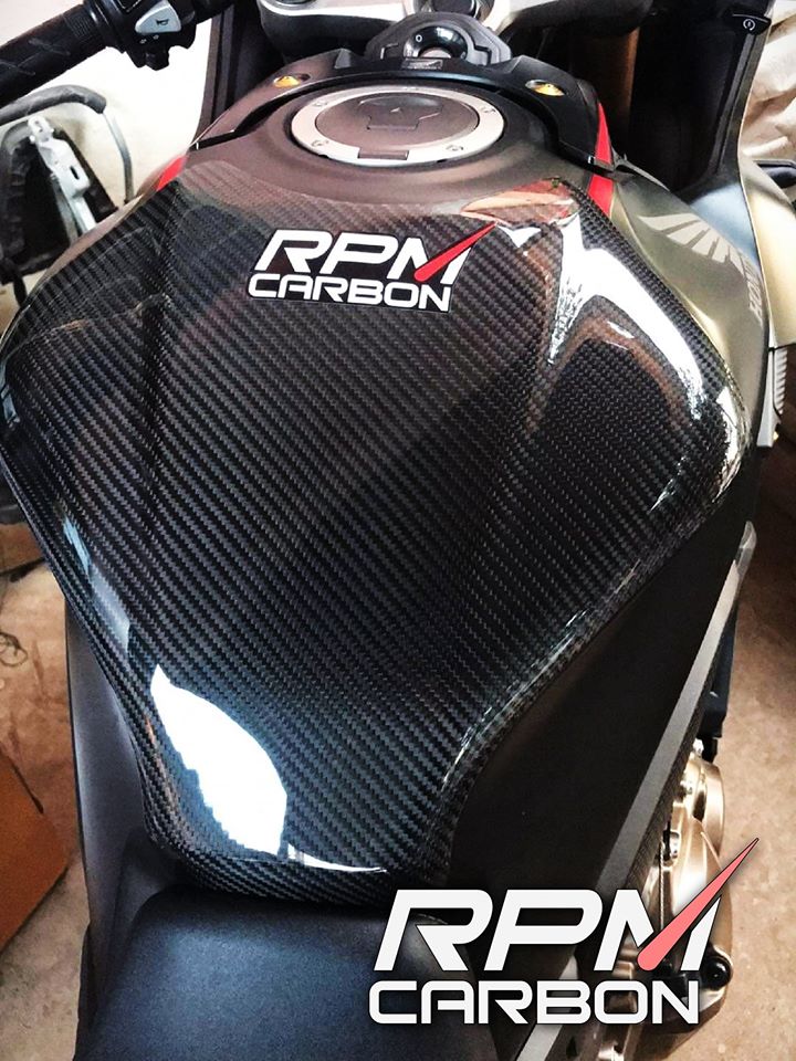 Honda CBR650R / CB650R Carbon Tank Cover Protector