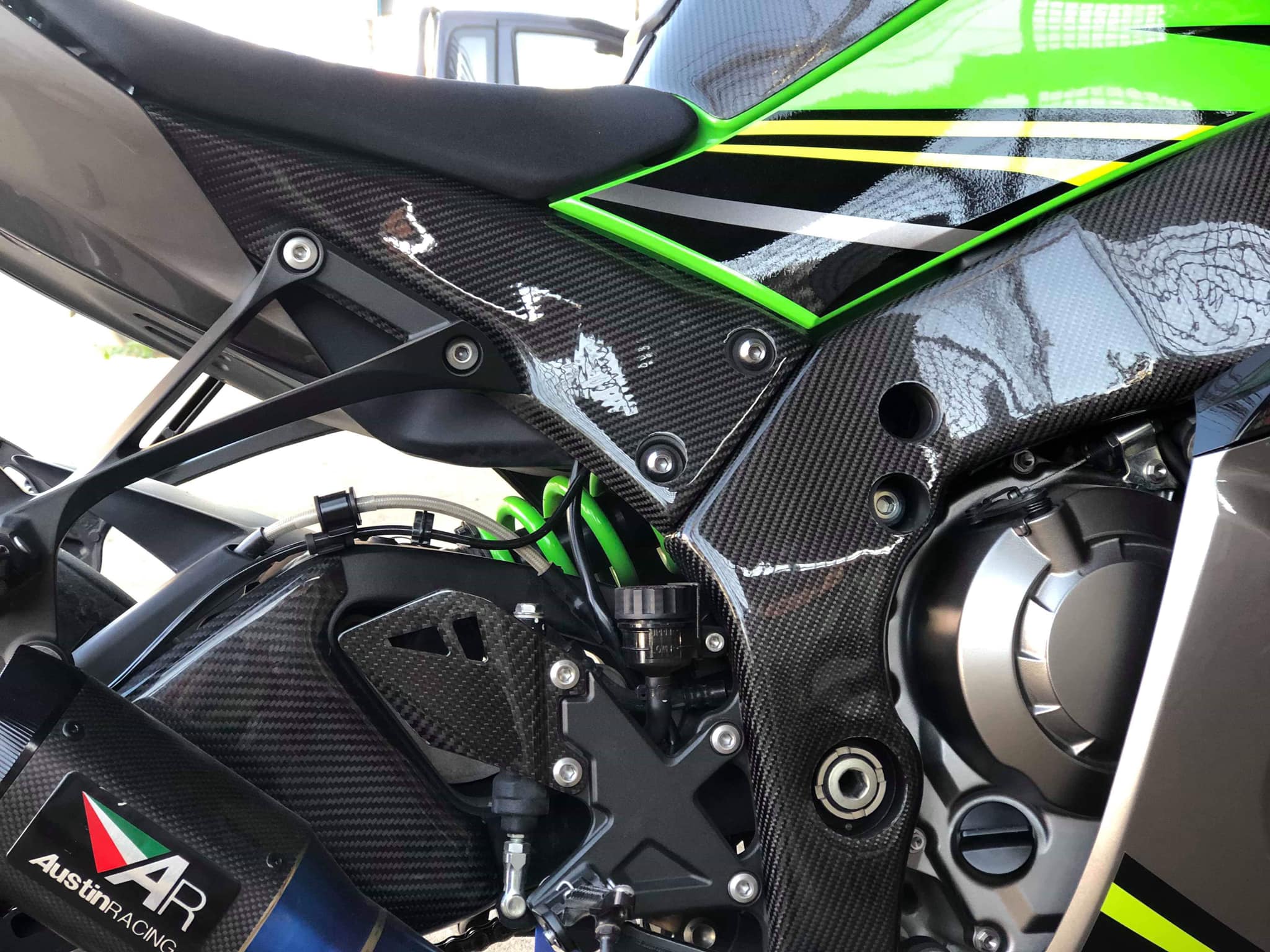 Kawasaki ZX-10R 2016+ Carbon Fiber Swingarm Covers Protectors in Carbon Fiber