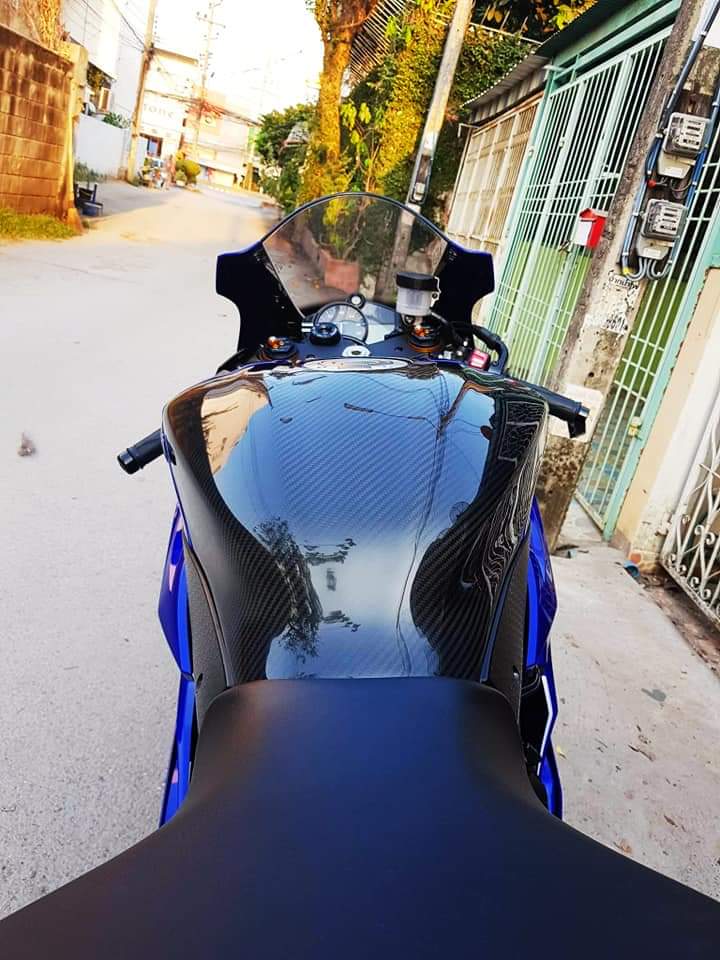 Yamaha R6 Carbon Fiber Full Tank Cover