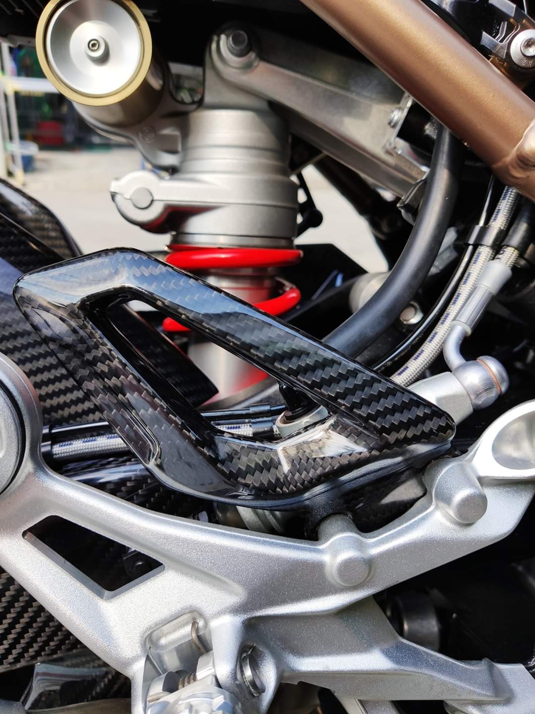 BMW S1000RR Carbon Fiber Heel Guards