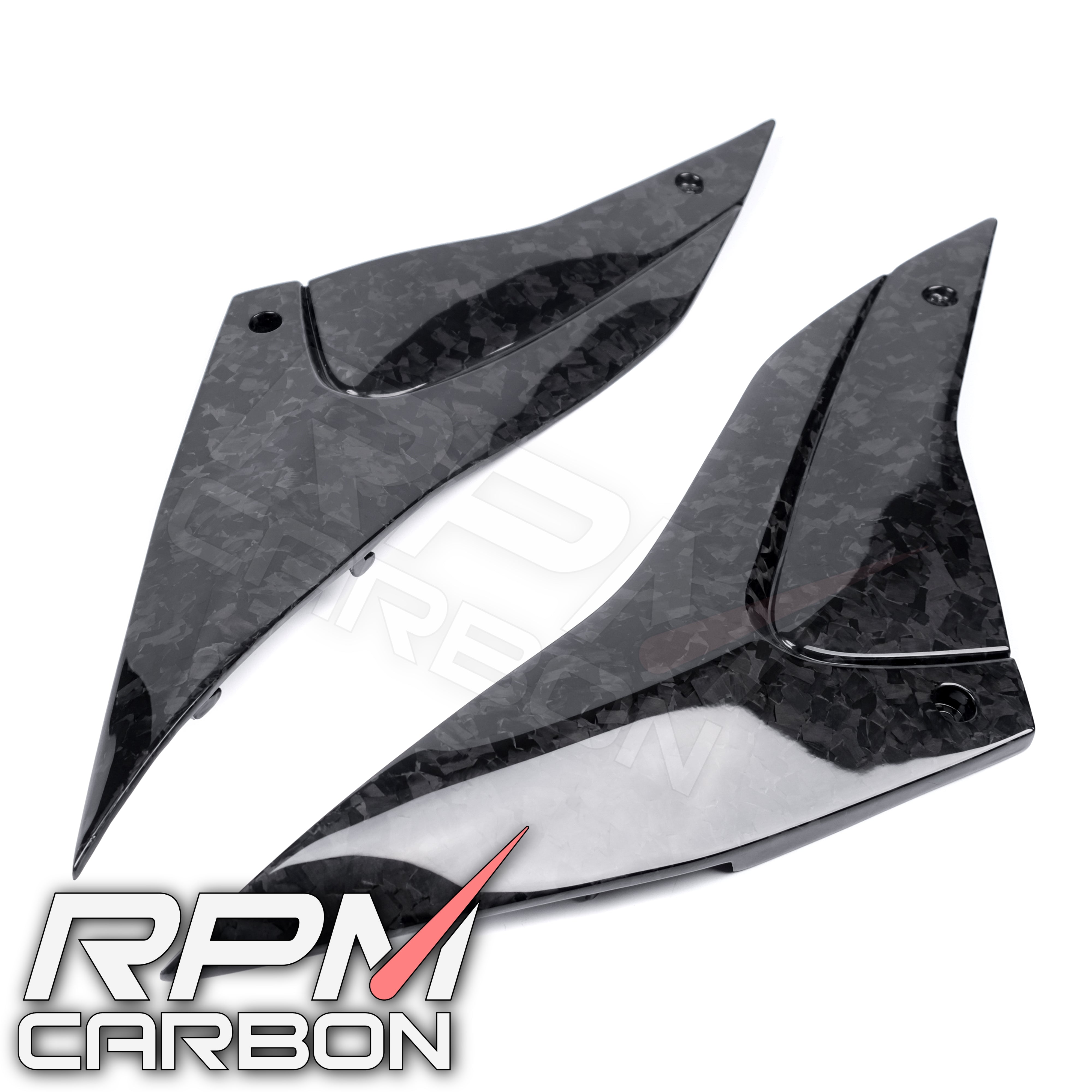 Aprilia RSV4 / TuonoV4 Carbon Fiber Tank Side Panels
