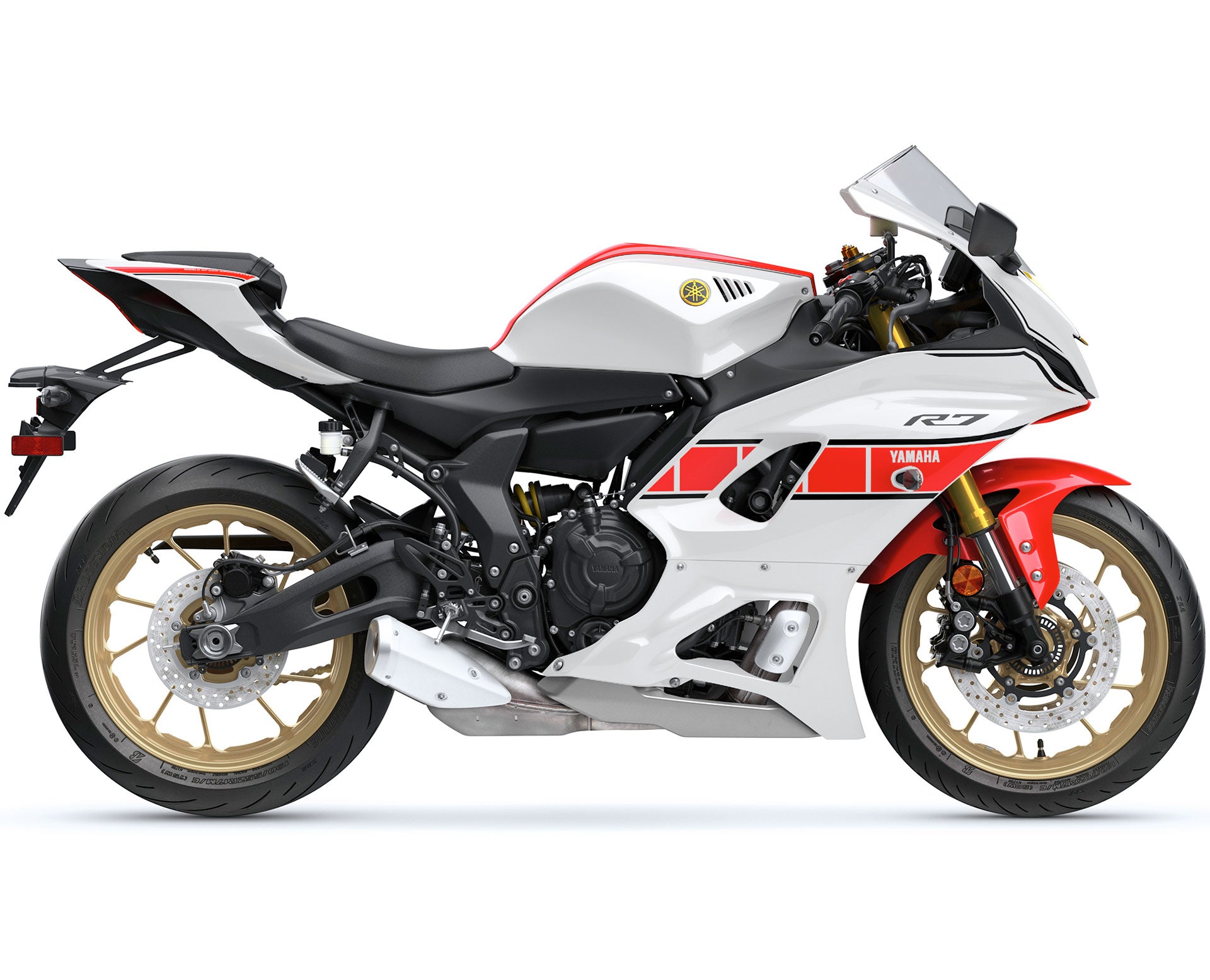 Yamaha R7