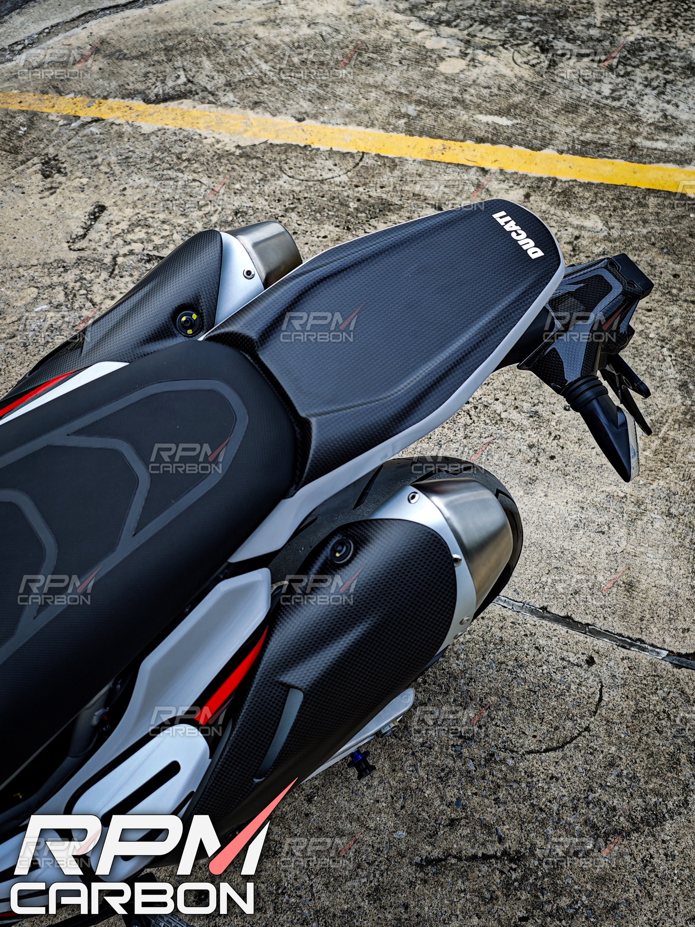 Ducati Hypermotard 698 Carbon Fiber Tail Upper Cover