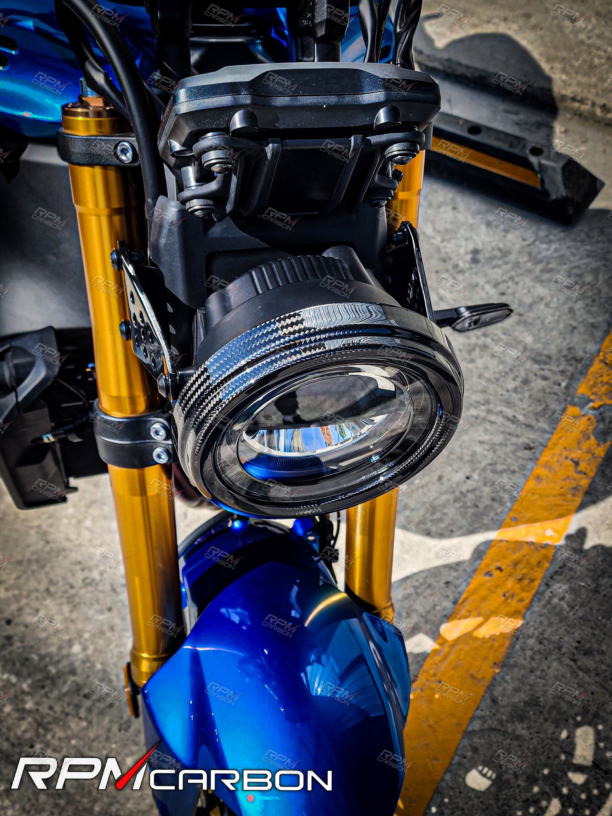 Yamaha XSR900 2022+Carbon Fiber Headlight Cover