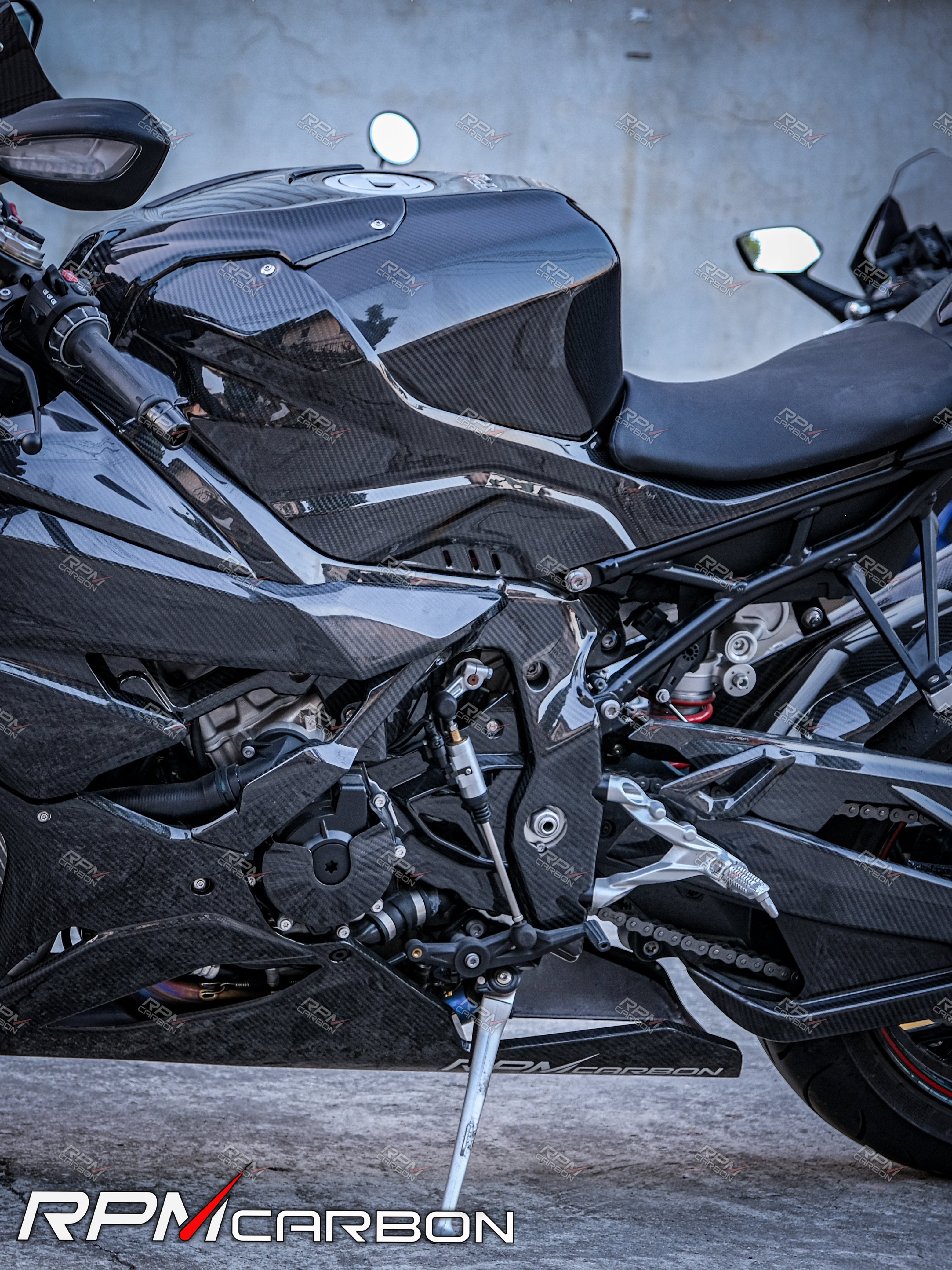 BMW S1000RR S1000R Carbon Fiber Tank Side Panels (Fully Enclosed)