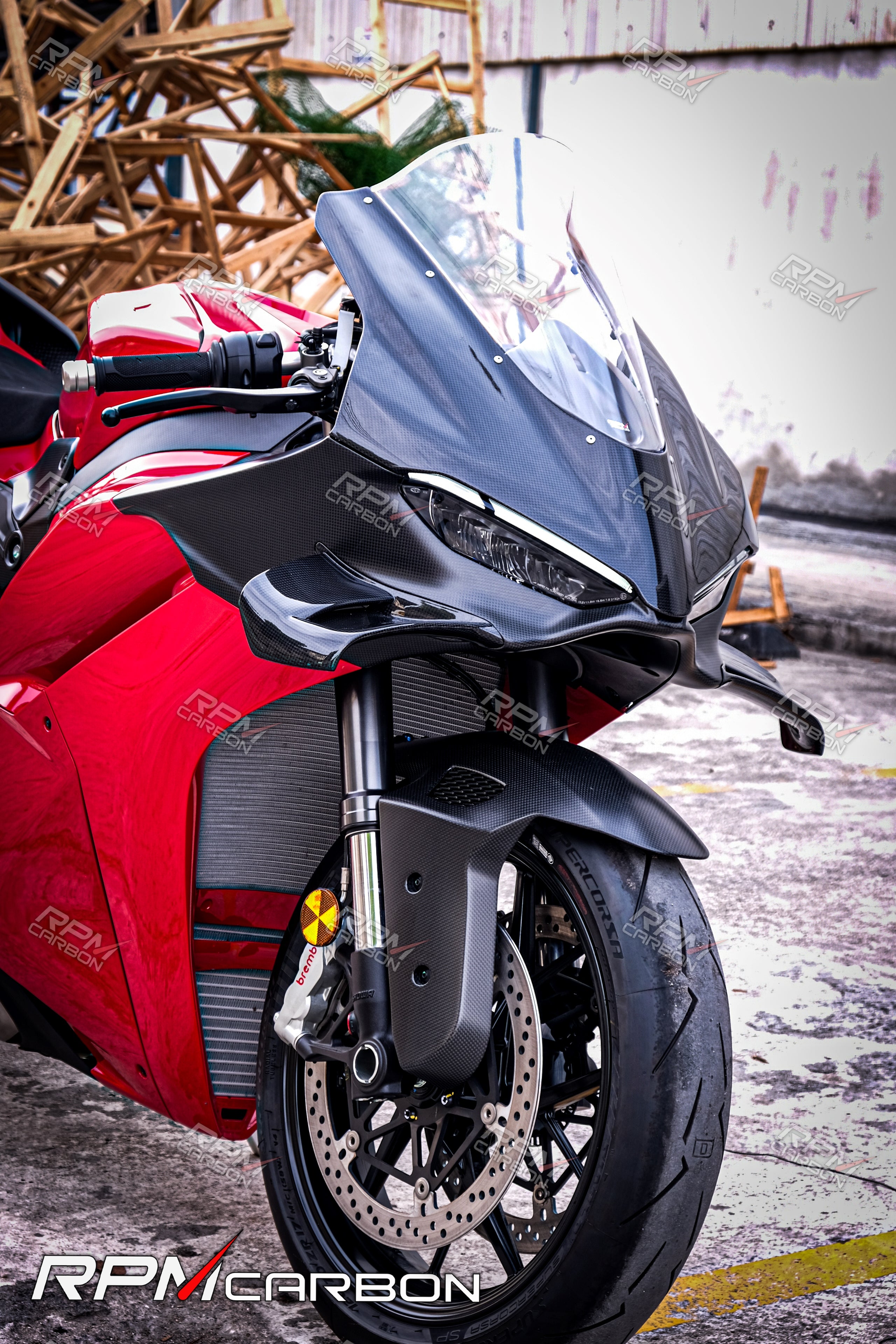 Carbon Fiber Front Fender for Ducati Panigale V4 / V4S / V4R.
