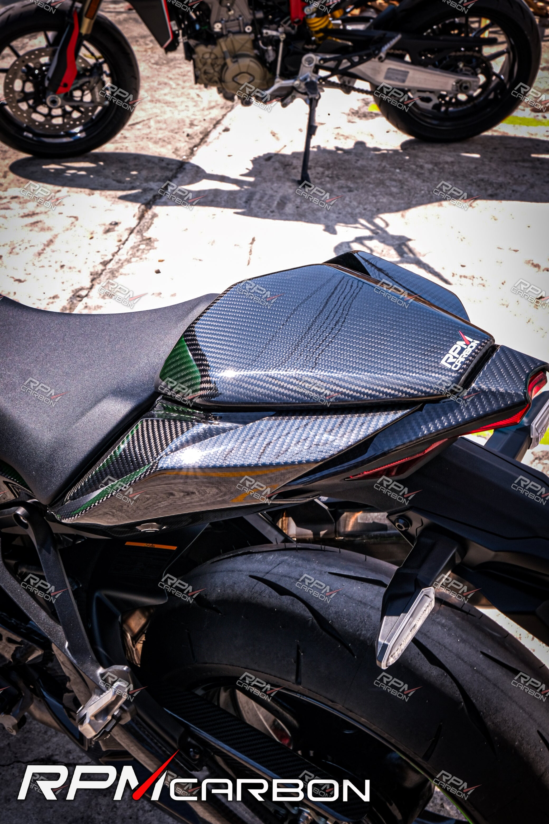 RPMウェア上 Kawasaki ZX10R (2021+) Carbon Fiber Fairings and Parts