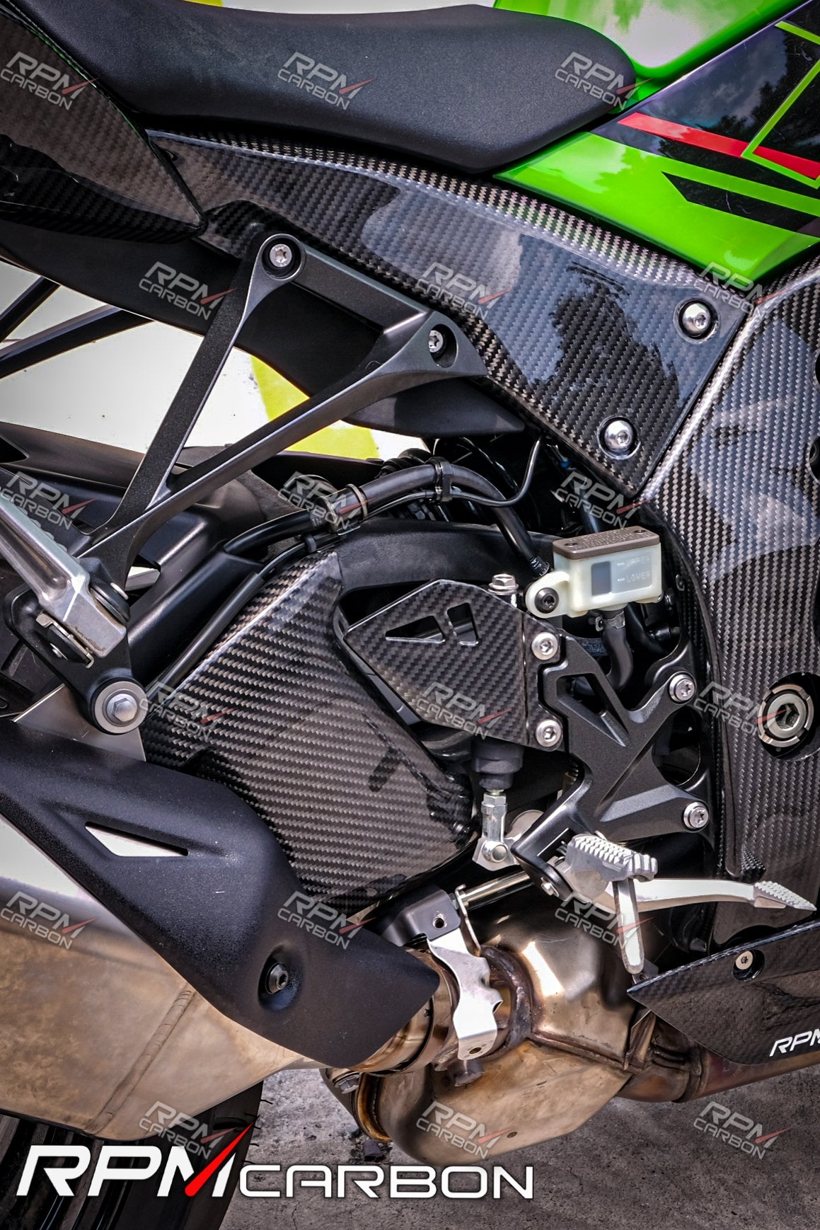 Kawasaki ZX-10R Carbon Fiber Heel Guards