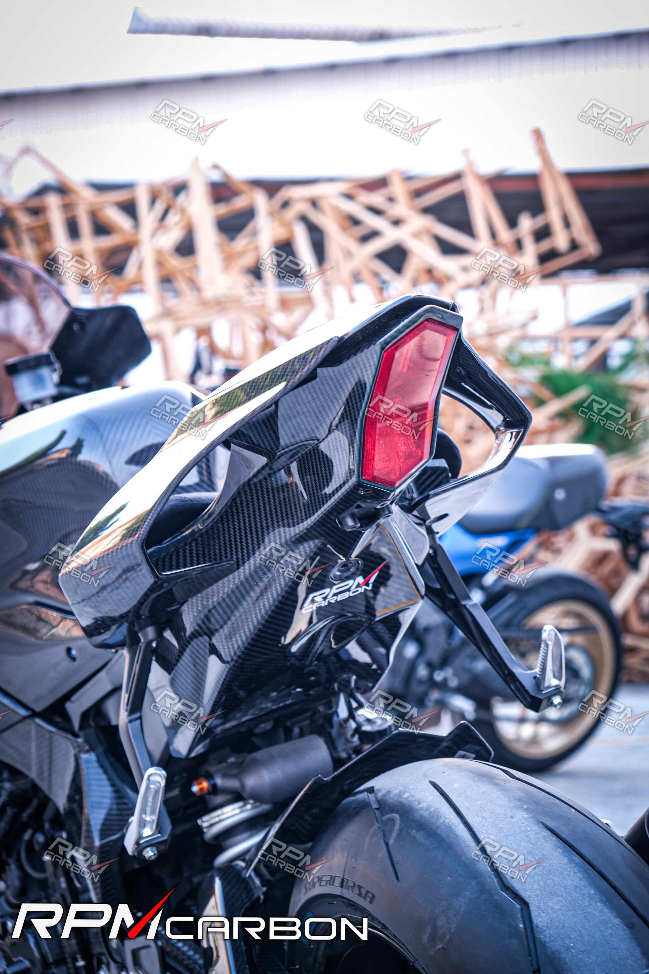 さー RPM CARBON アールピーエムカーボン フロントタンクカバー YZF-R1