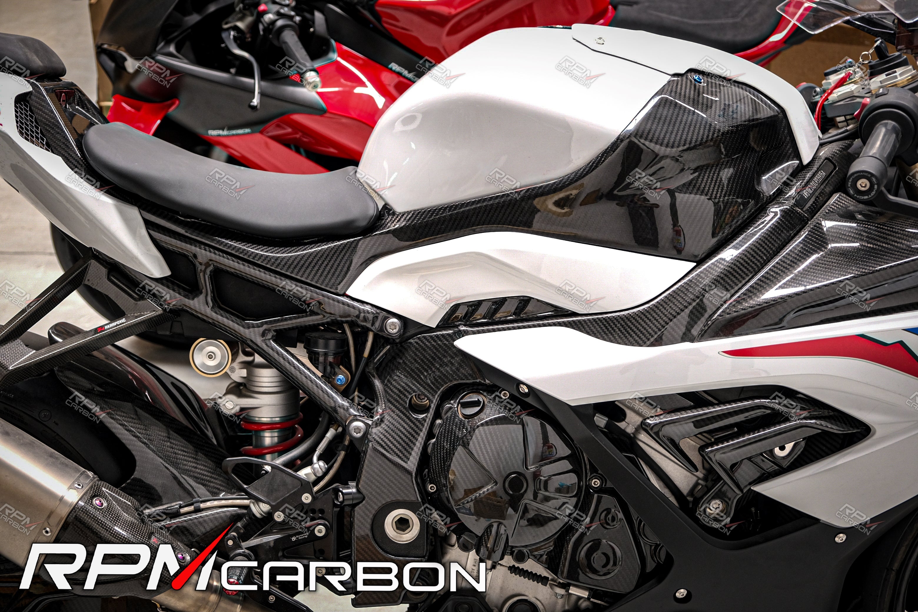 BMW S1000RR 2020 Tank Side Panels (OEM Version) in Carbon Fiber