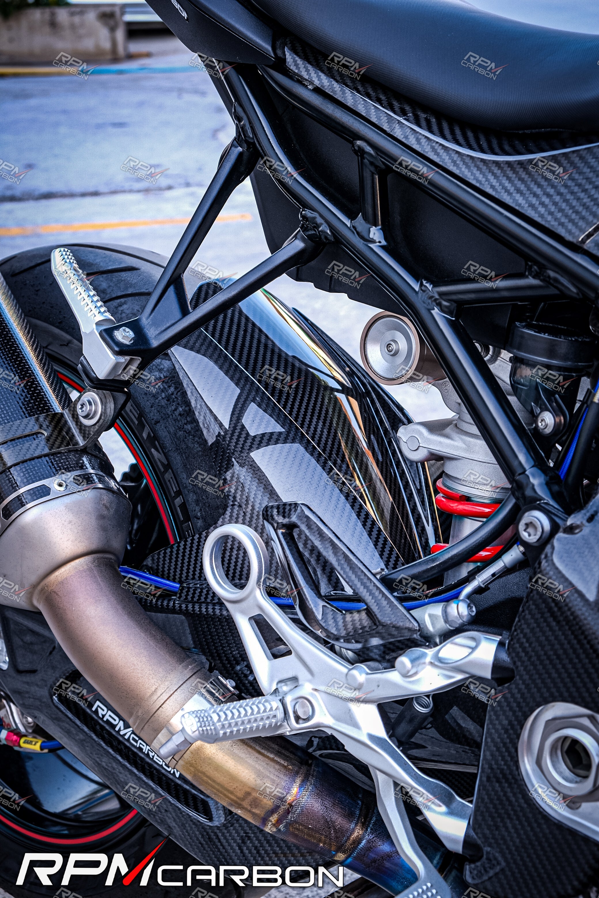 BMW S1000RR S1000R Carbon Fiber Rear Fender / Chain Guard