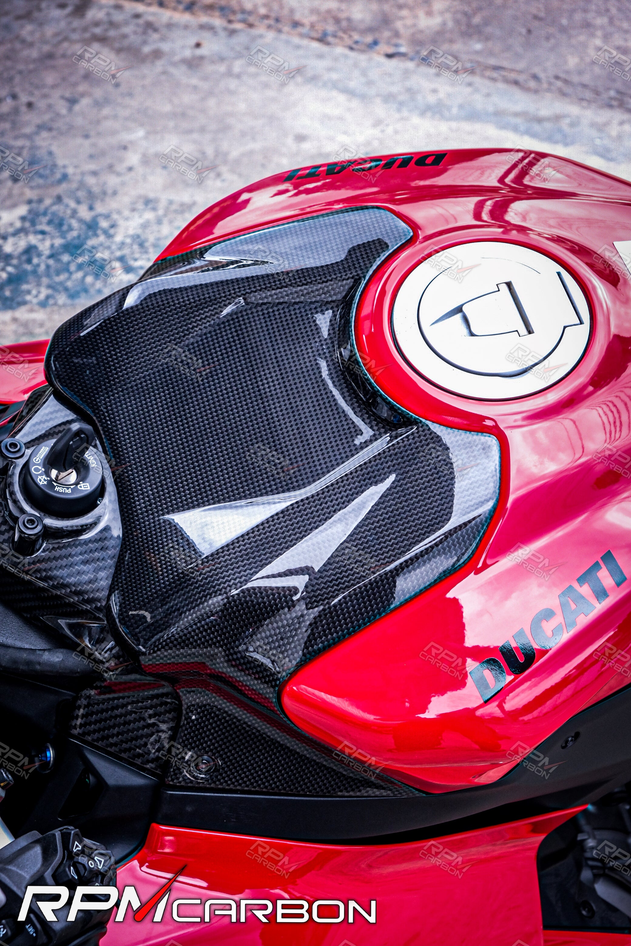 Ducati Panigale V2 Carbon Airbox Cover