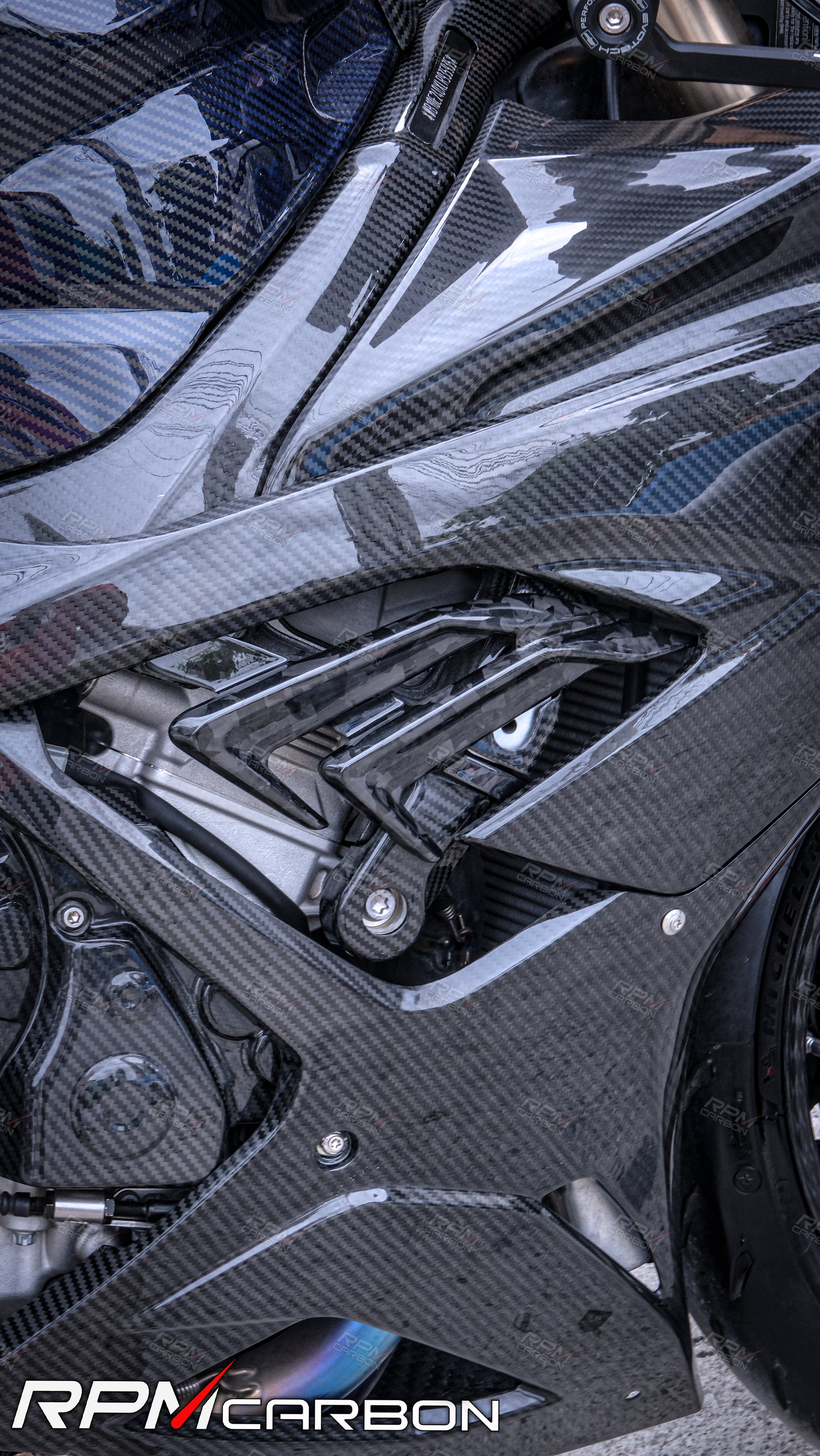 BMW S1000RR Carbon Fiber Gilles Small Side Panel