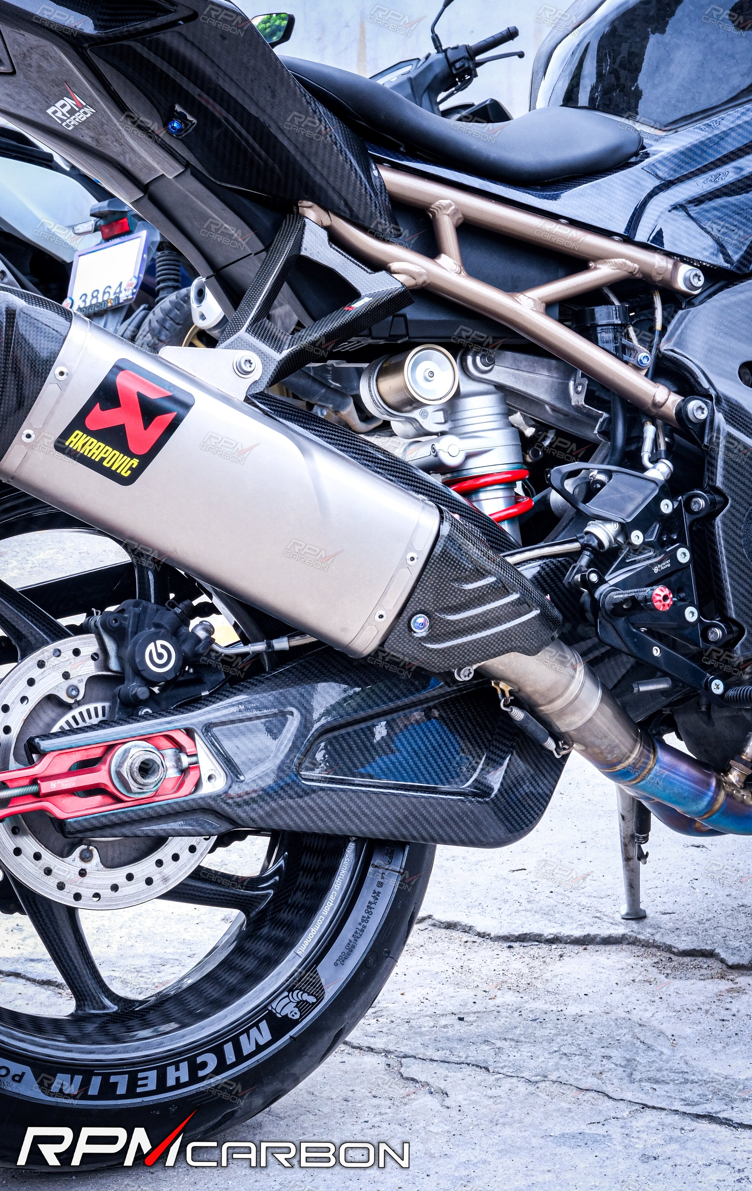 BMW S1000RR S1000R Carbon Fiber Swingarm Covers Protectors Style B WSBK