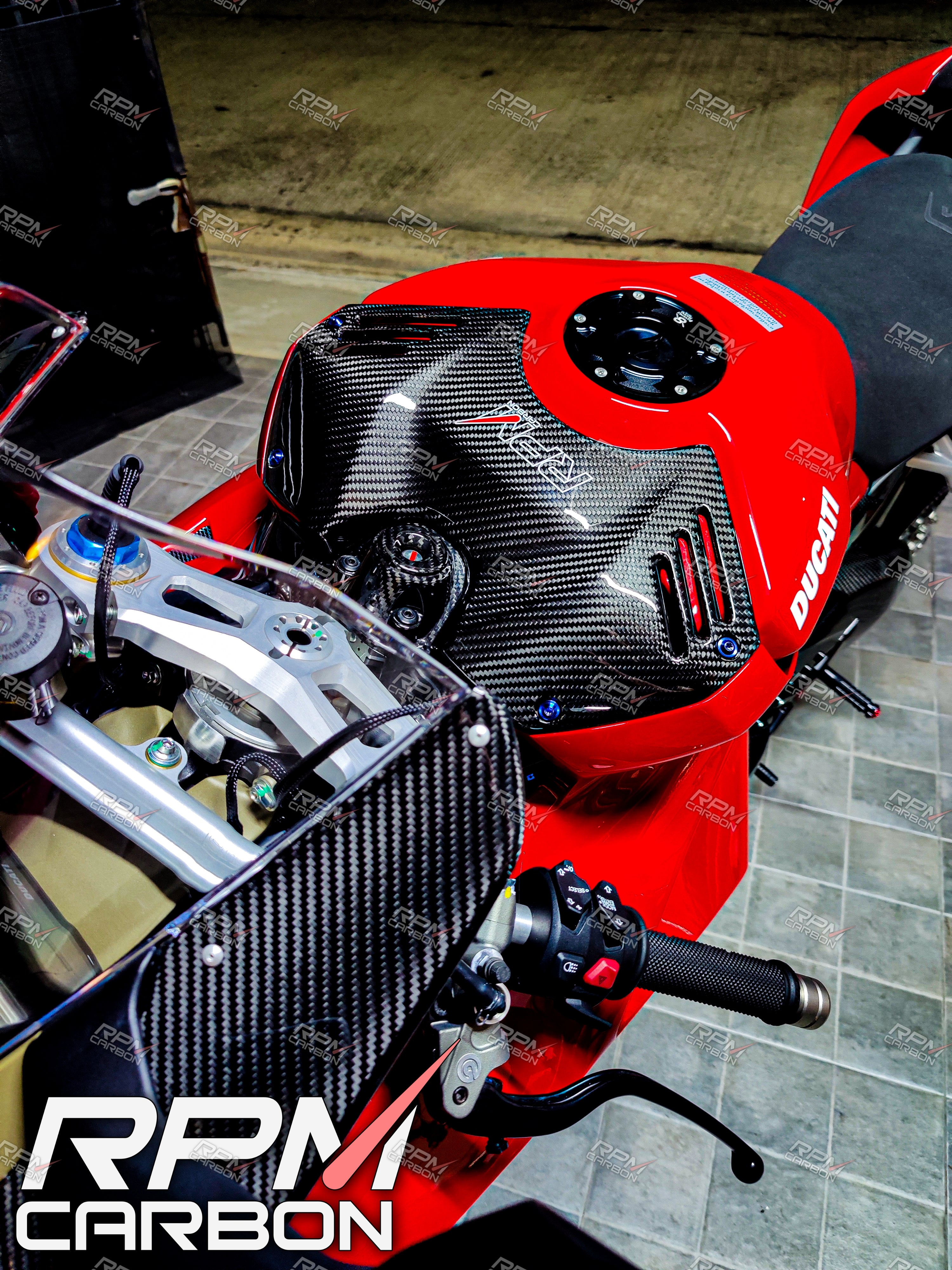 Ducati Panigale V4 Carbon Fiber Tank Airbox Cover Carbon Fiber DP Version