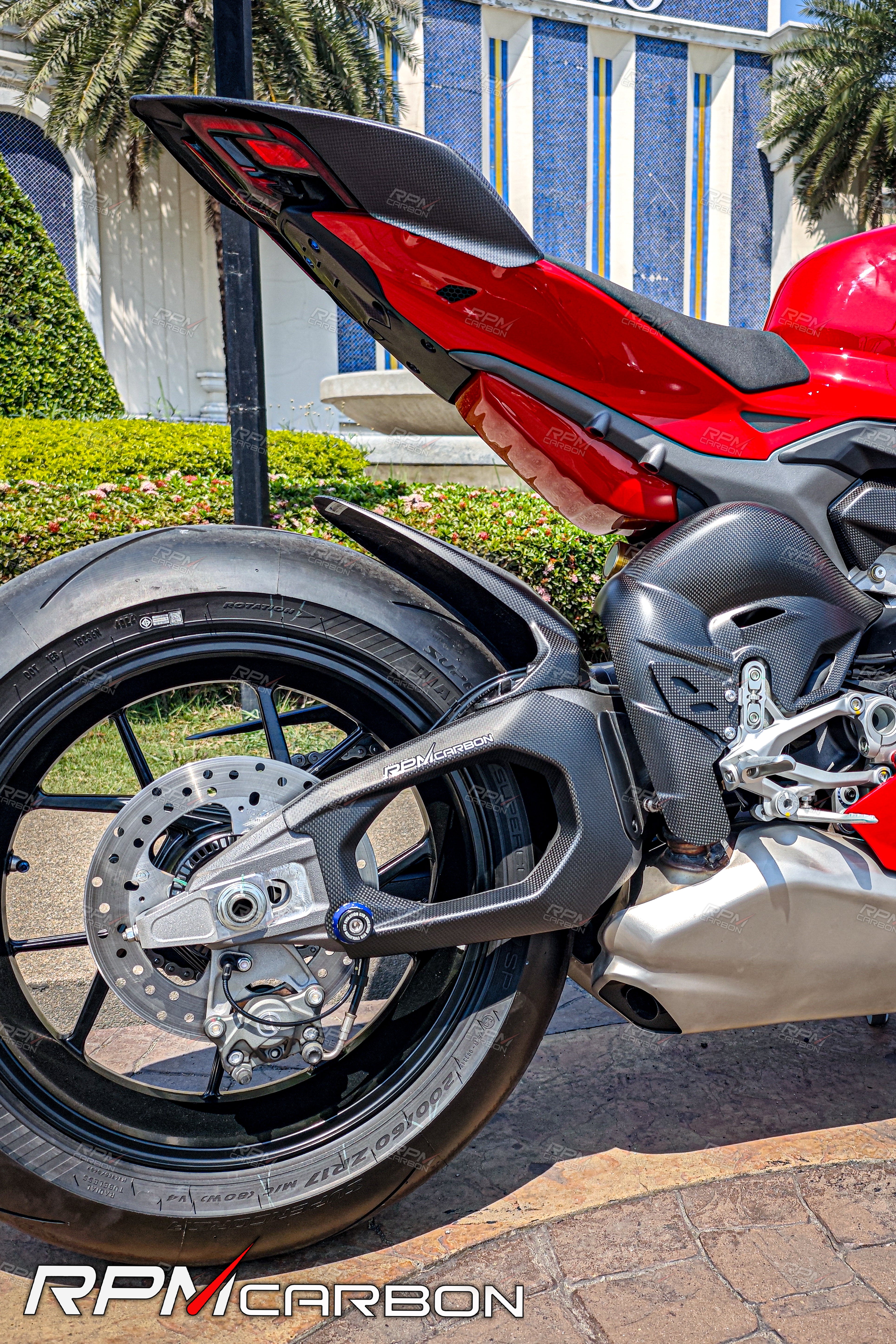 Ducati Panigale V4 Carbon Swingarm Cover Right (DP Version)