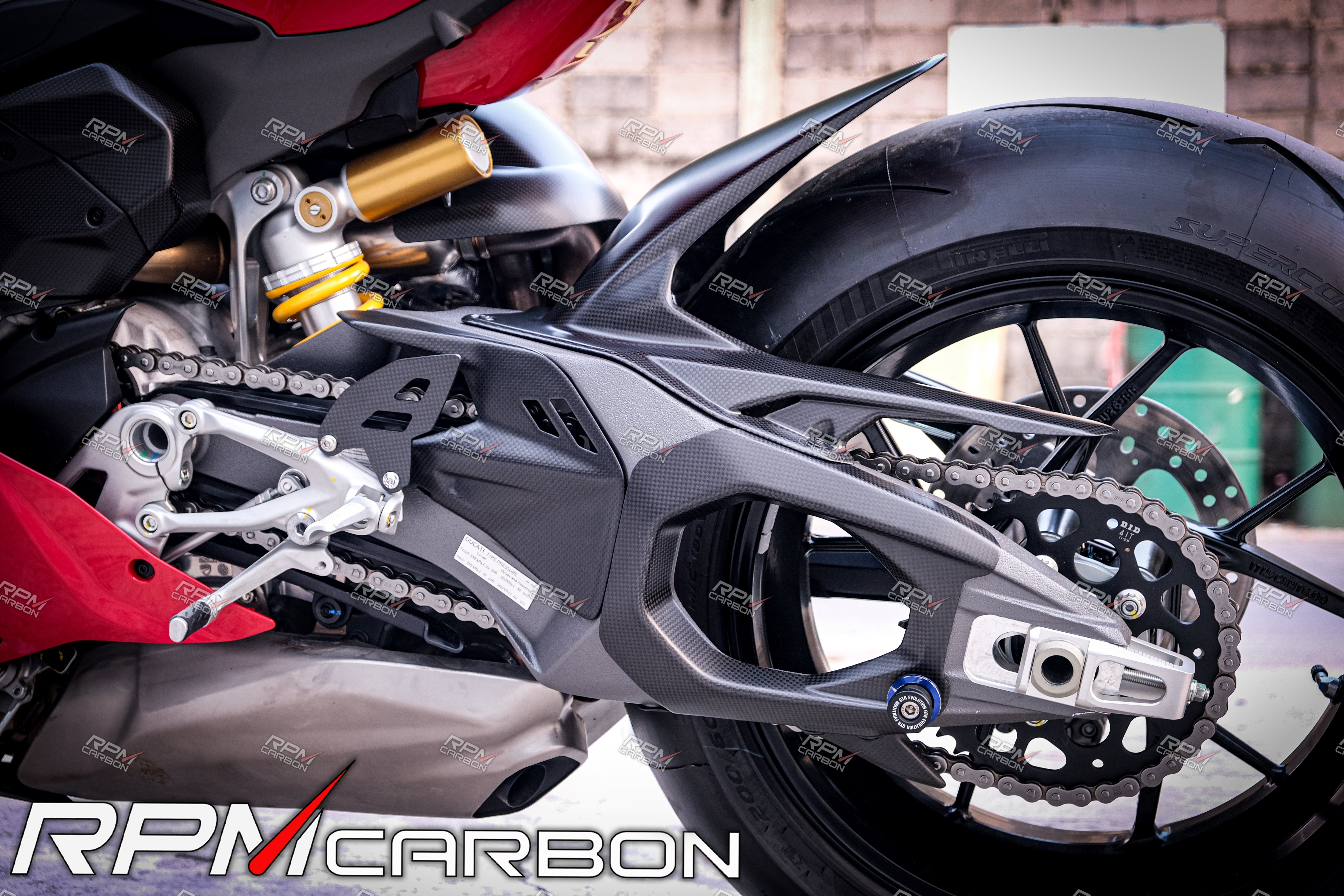 Carbon Fiber Front Fender for Ducati Panigale V4 / V4S / V4R.
