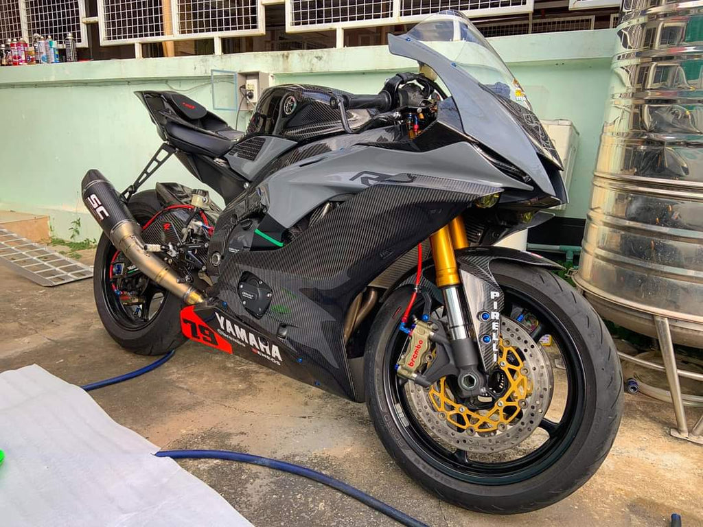 Yamaha R6 Carbon Fiber Side Fairings