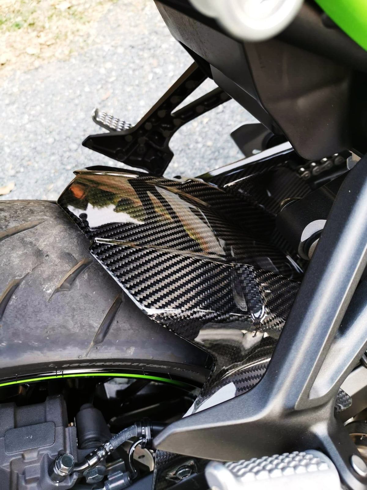 Carbon Fiber Rear Fender Hugger Mudguard for Kawasaki Z900