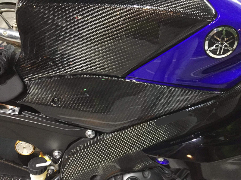Yamaha R6 Carbon Fiber Tank Side Panels